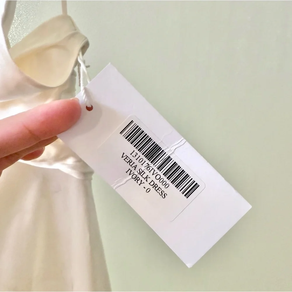 🆕 REFORMATION Veria Halter Silk Maxi Dress in Ivory Sz 0